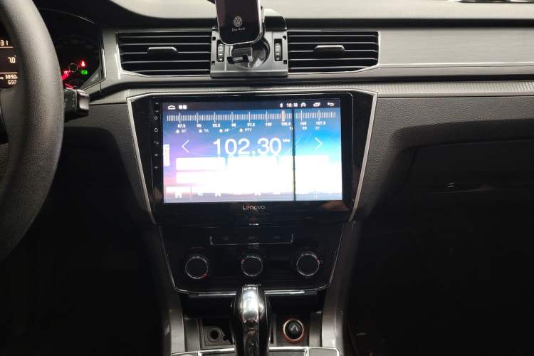 Used Volkswagen Passat 2017 280TSI DSG Luxury Edition
