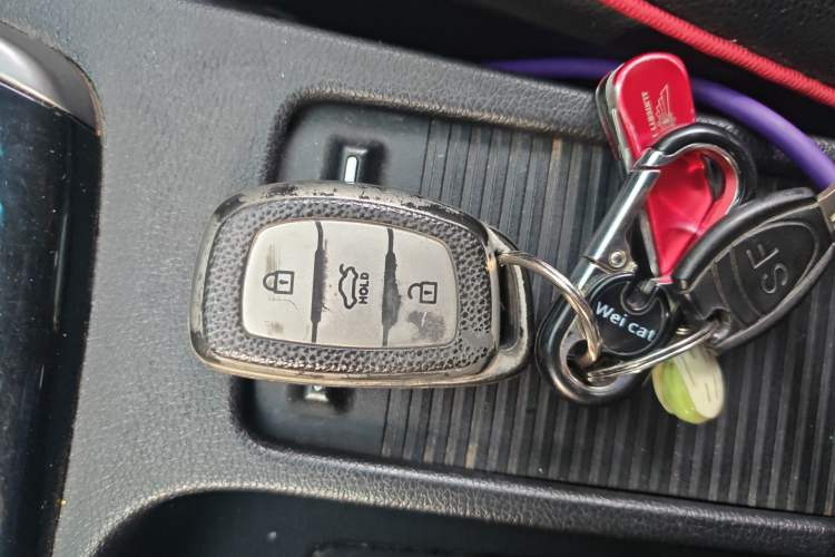 Used Hyundai Elantra (5th Generation / Langdong) 2016 1.6L Automatic Prestige Model
