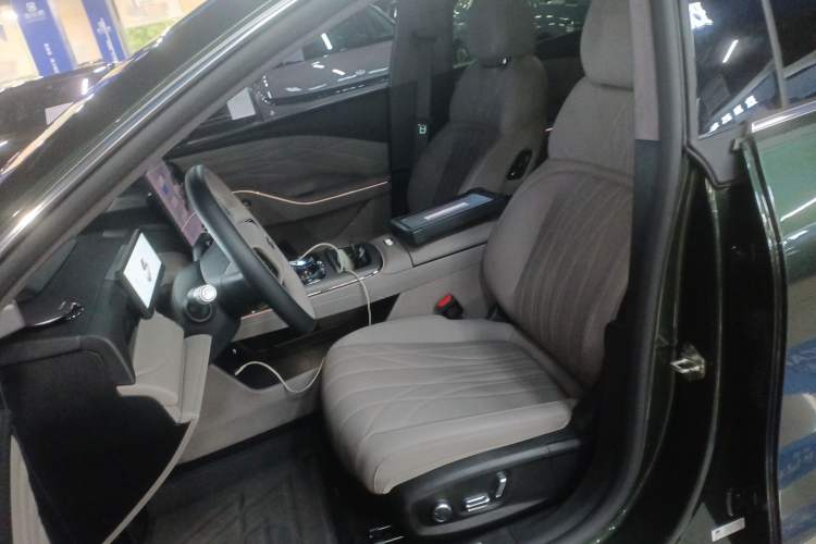 Used Geely Galaxy 8 2025 130km EM-P Starship Edition Left Front Seat
