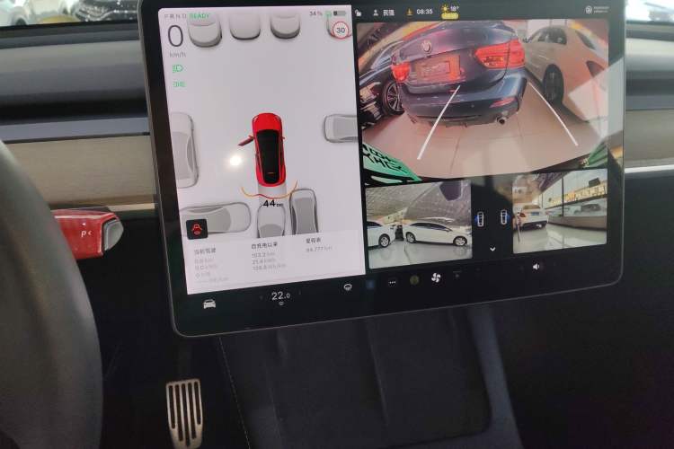 Used Tesla Model Y 2021 Standard Range Rear-Wheel Drive Version Audio And AC Panel