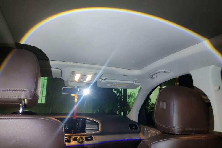 Used Mercedes-Benz GLE 2020 Facelifted GLE 450 4MATIC Stylish Edition Headliner