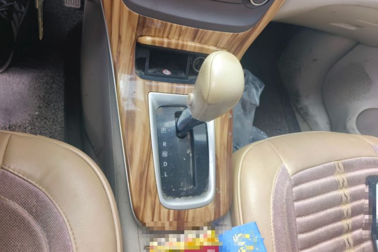 Used Nissan Sylphy 2012 1.6 XL CVT Luxury Edition Gear Lever