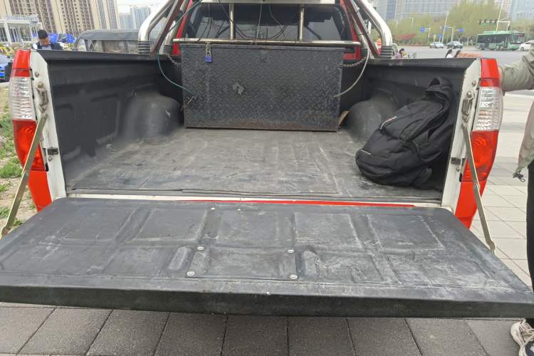 Used Zxauto Grandtiger 2019 1.5T Off-Road Version Gasoline China VI Standard Two-Wheel Drive with Dual Wheels
