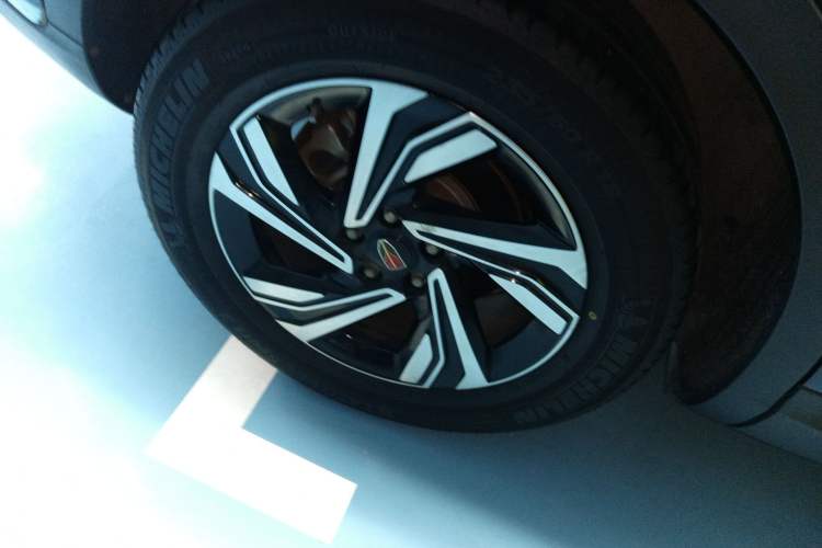 Used Hongqi HS5 2022 Revised Version 2.0T Smart Connect Flagship Edition