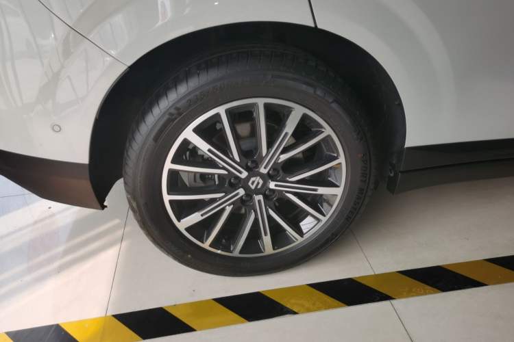 Used Leapmotor B10 2025 510 Joyful Edition