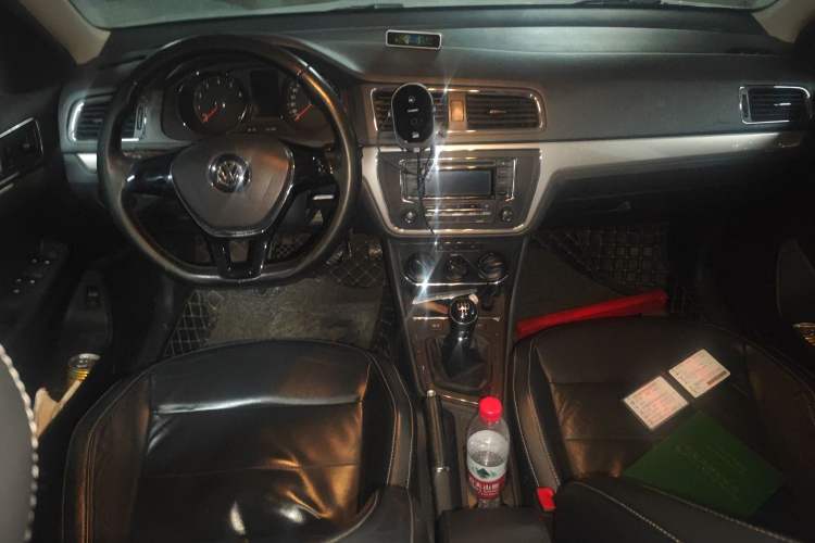 Used Volkswagen Lavida 2015 1.6L Manual Comfort Edition