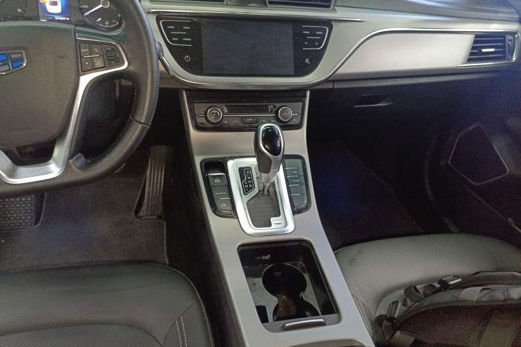 Used Geely Auto Emgrand GL 2018 1.8L DCT Elite Smart Connectivity Version Gear Lever