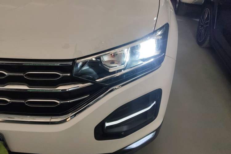 Used Volkswagen Tayron 2020 330TSI Two-Wheel Drive Luxury Smart Connectivity Version