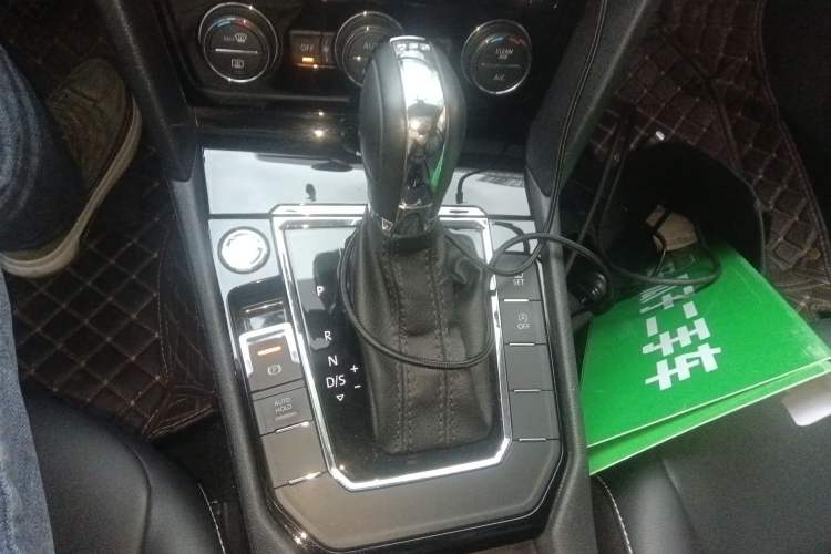 Used Volkswagen Lamando 2018 280TSI DSG Luxury Edition
