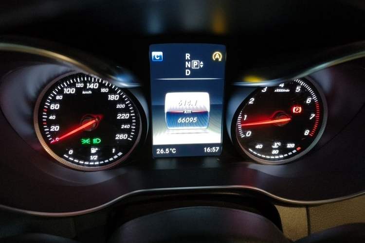 Used Mercedes-Benz C-Class 2015 C 180 L
