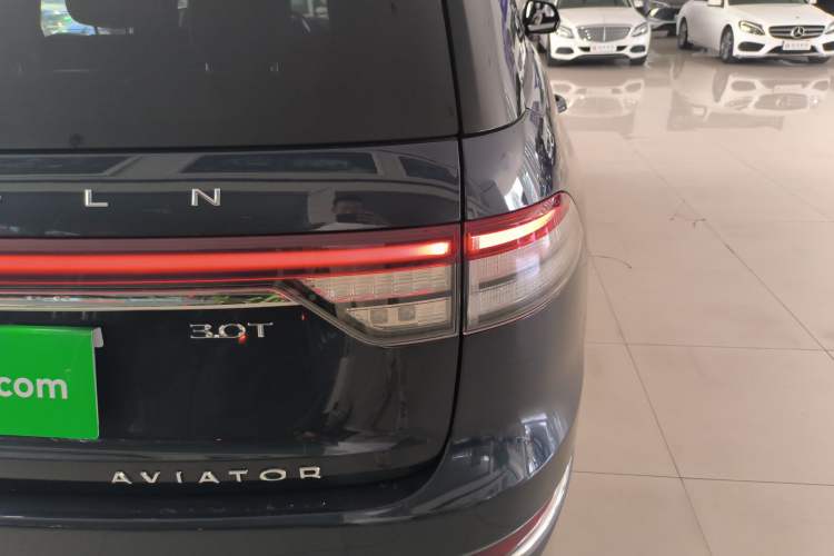 Used Lincoln Aviator 2023 3.0T V6 All-Wheel Drive Zunya Cruise Version 7 Seats
