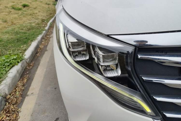 Used GAC Trumpchi M8 2018 320T Luxury Edition