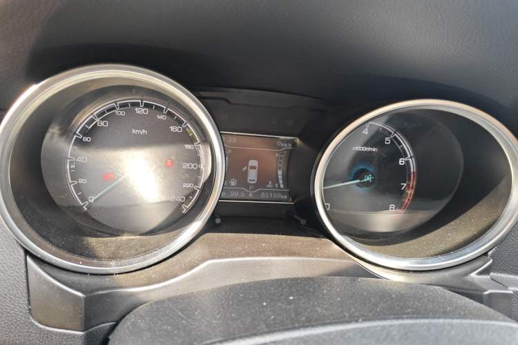 Used Zotye SR7 2017 1.5T CVT Cube Heart Edition
