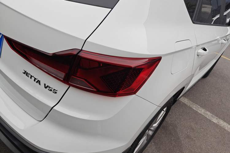 Used Jetta VS5 2020 280TSI Automatic "Thirty and Standing Tall" Edition Right Rear Taillight