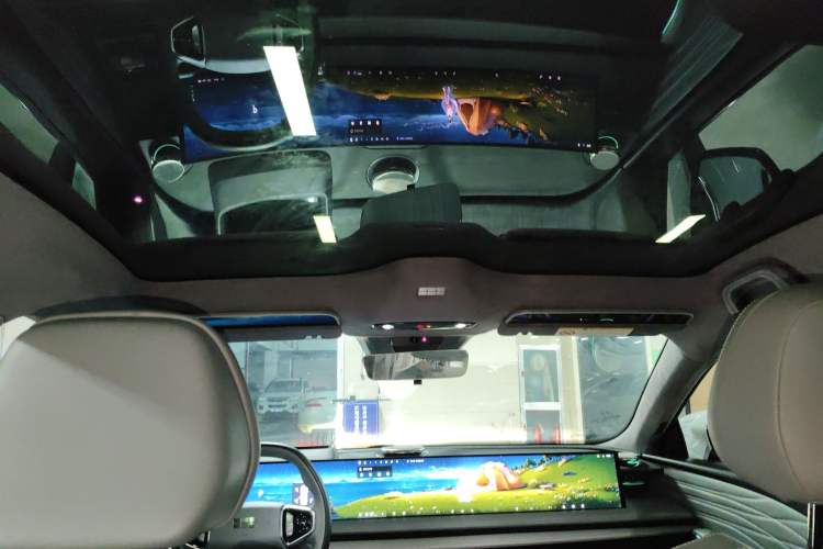 Used Geely Galaxy E8 2024 665 km Range Rear-Drive Starship Long-Range Version