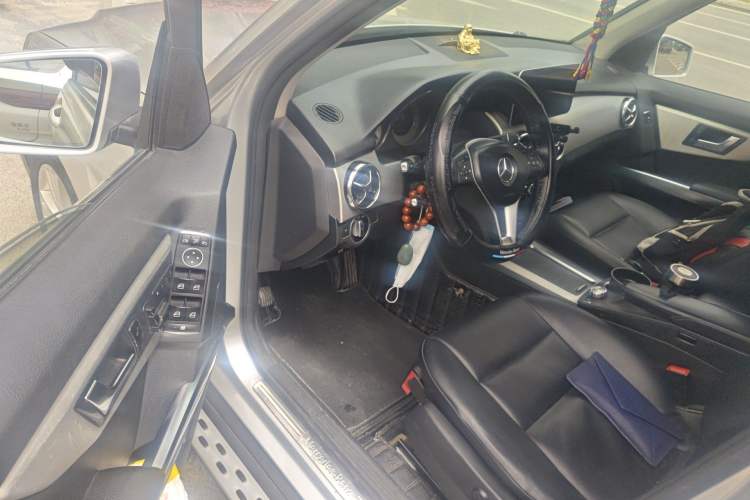 Used Mercedes-Benz GLK-Class 2013 GLK 300 4MATIC Fashion Model Driver Seat