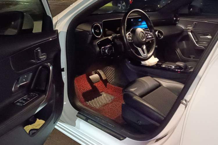 Used Mercedes-Benz A-Class 2019 A 200 Fashion Model
