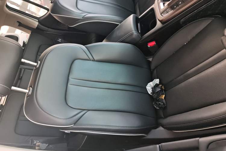 Used Tank 300 2023 City Edition 2.0T—Stylish as Ever
