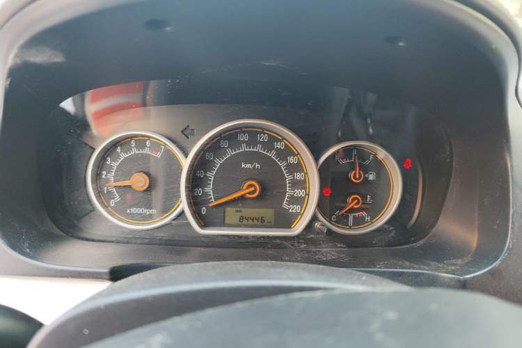 Used CHANGAN Alsvin 2012 Sedan 1.5L Manual Luxury Model
