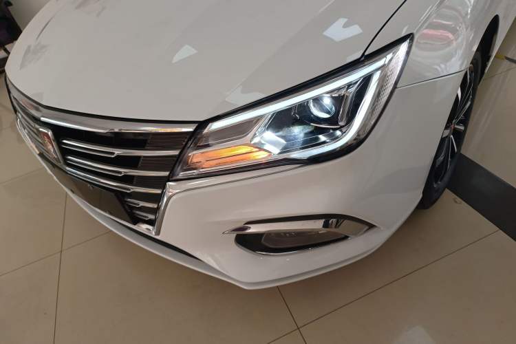 Used Roewe i5 2020 1.5L Automatic 4G Connect Luxury Flagship Edition