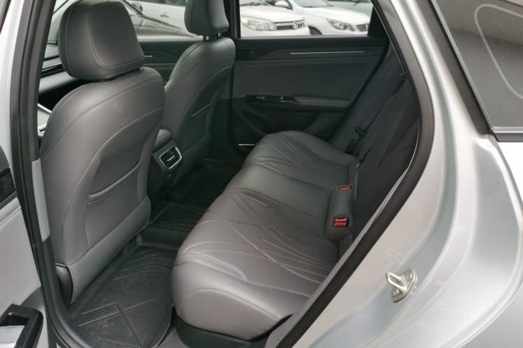 Used Geely Galaxy L6 2025 EM-i 140km Starship Edition