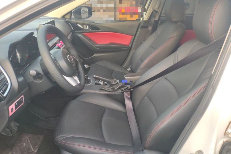 Used Mazda 3 Axela 2014 Sedan 1.5L Manual Comfort Model
