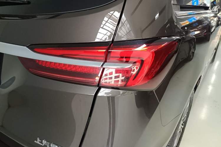 Used Buick GL8 2022 Land Business Class 652T Luxury Model