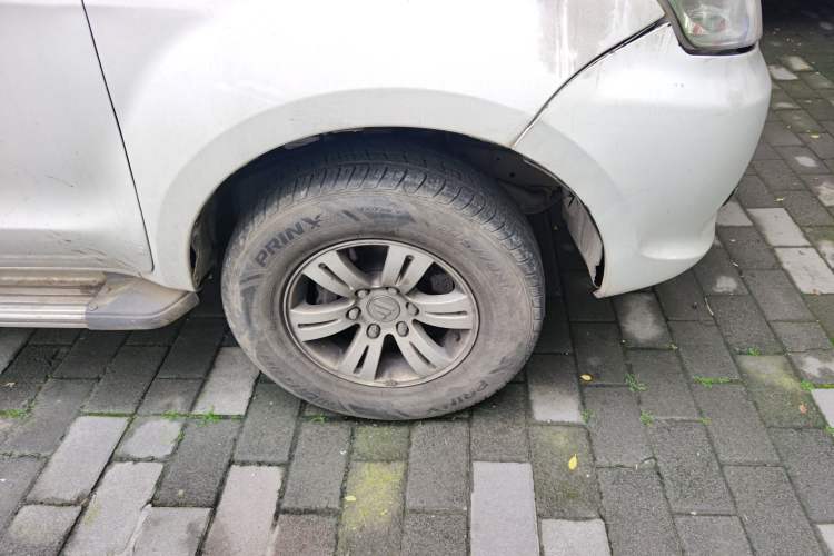 Used Foton Tunland 2015 2.8T E5 Diesel 4x4 Elite Edition 4J28TC2