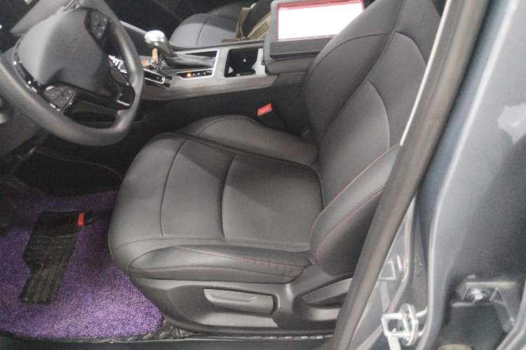 Used Roewe i5 2024 1.5L CVT Luxury Edition
