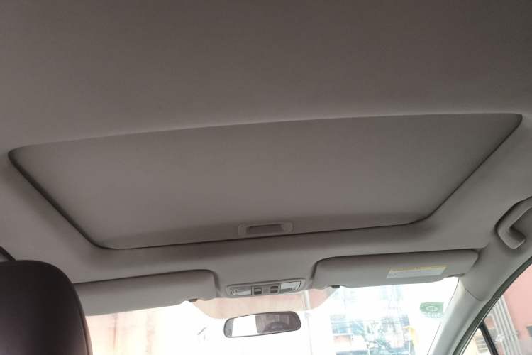 Used Honda Jade 2014 1.8L Automatic Comfort Elite Version 5 Seats