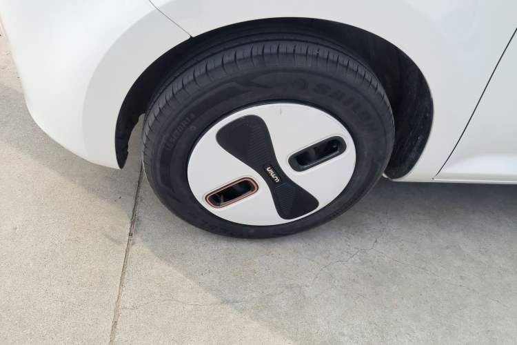 Used CHANGAN NEVO Lumin 2026 Model Treasure Edition 205km Passionate Beige Ningde Exterior 4