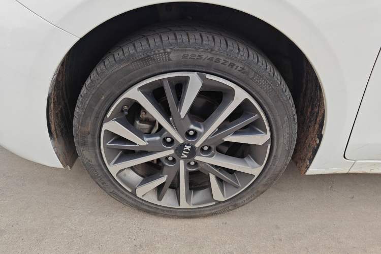 Used Kia K3 2021 1.5L CVT Fashion Edition