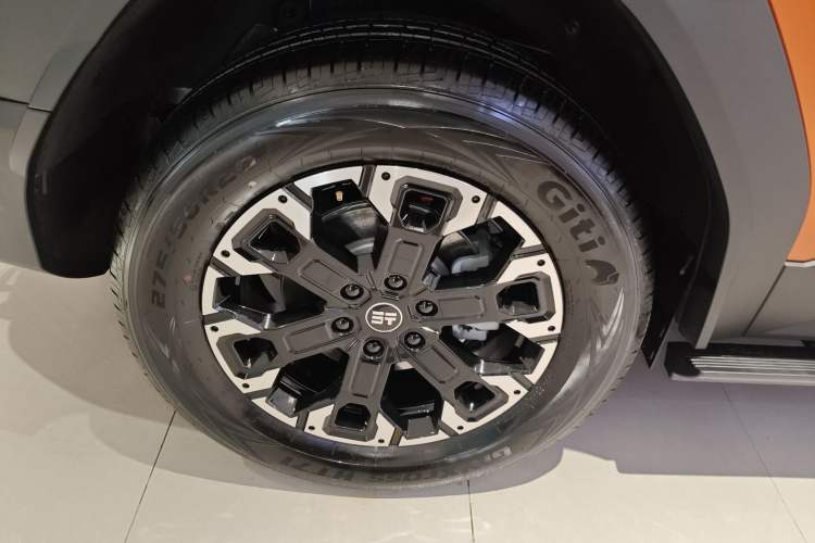 Used Jetour Zongheng G700 Trailblazer 2025 Model Xiangjing Edition 6-seater