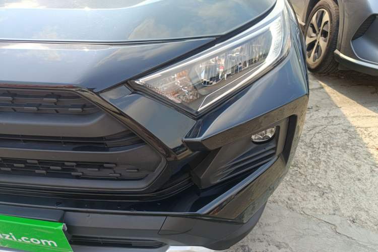 Used Toyota RAV4 2023 2.0L CVT 4x4 Adventure Edition Left Front Headlight