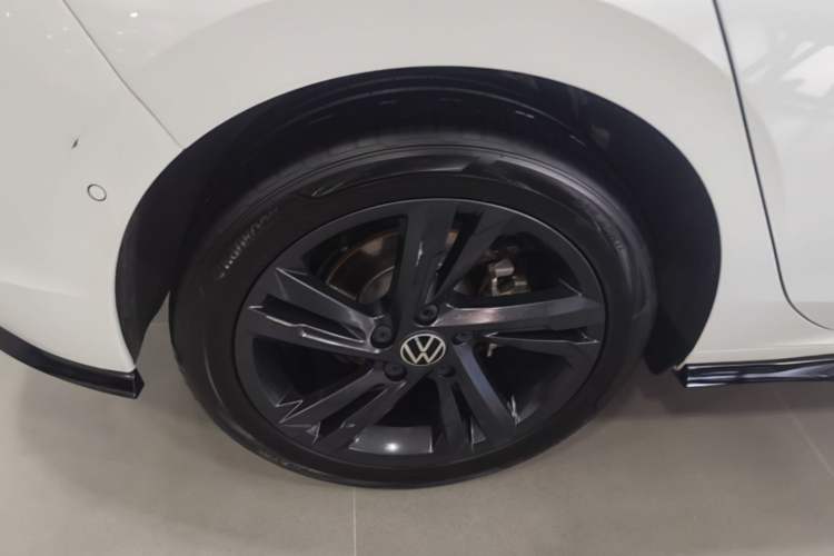 Used Volkswagen Golf 2021 280TSI DSG R-Line
