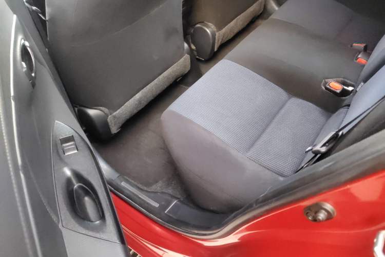 Used Toyota YARiS L Zhi Xuan 2019 1.5E CVT Dynamic Edition China VI compliant
