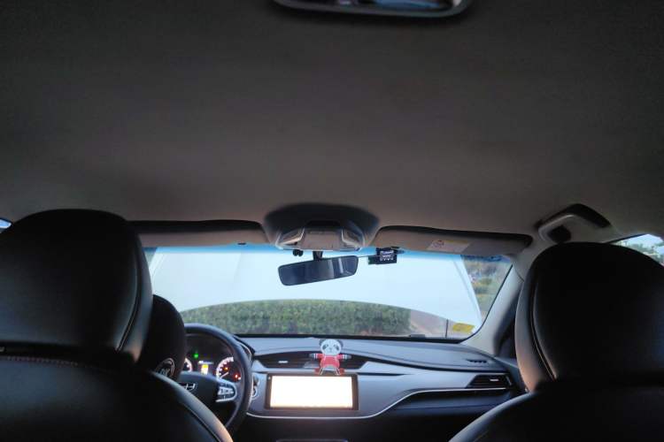 Used Geely Auto Binray 2019 200T Manual Binchi Edition