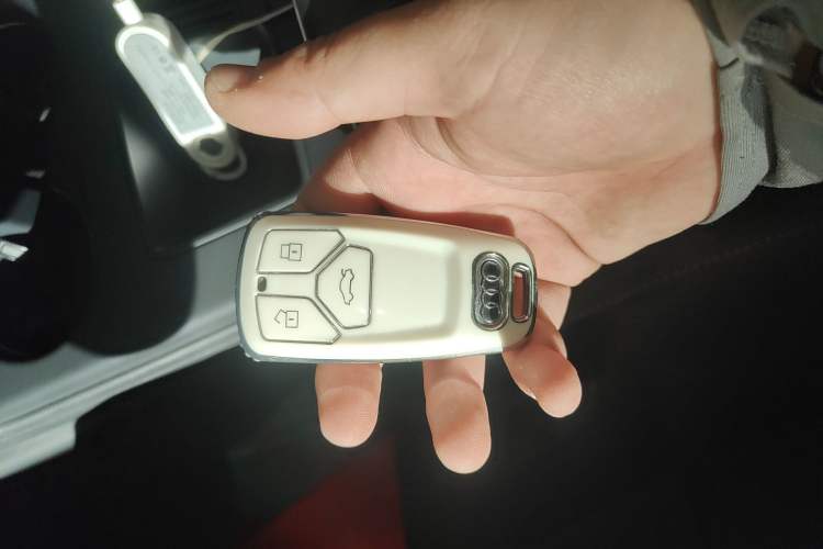 Used Audi A4L 2020 40 TFSI Fashion Dynamic Model