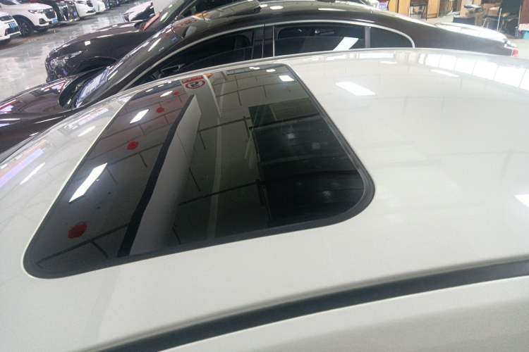 Used Mazda 3 2015 Sedan 1.6L Automatic Elite Model Roof