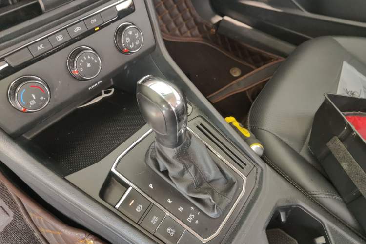 Used Volkswagen Lavida 2022 1.5L Automatic Comfort Edition