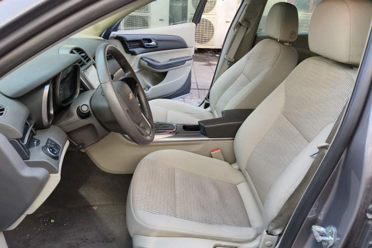 Used Chevrolet Malibu 2012 2.0L Automatic Comfort Edition
