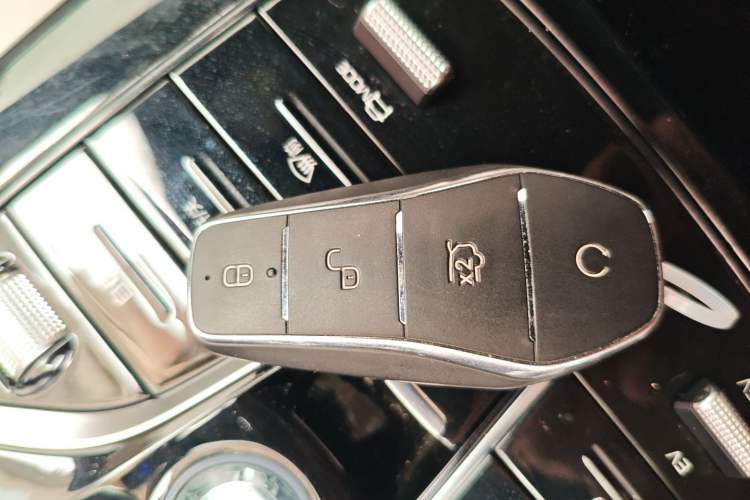 Used BYD Qin PLUS 2024 HONOR Edition DM-i 55KM Leading Model
