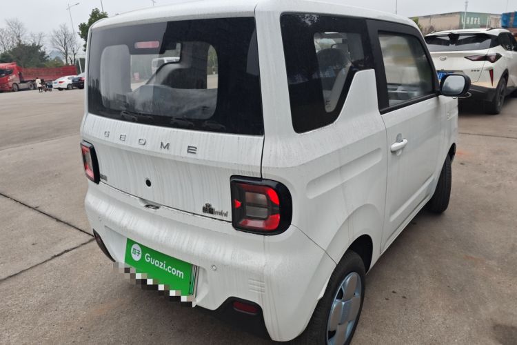 Used Geely Galaxy Panda 2024 Panda Mini 200km Endurance Bear

