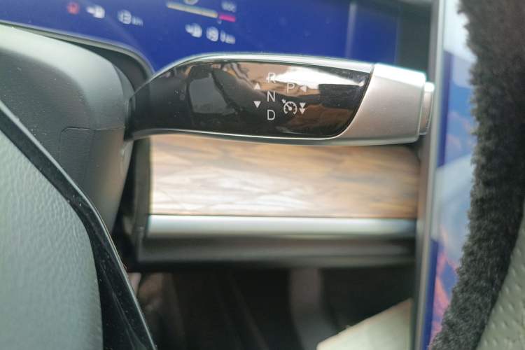 Used NETA S 2022 Extended-Range Version 1160 km Range Rear-Wheel-Drive Compact Edition