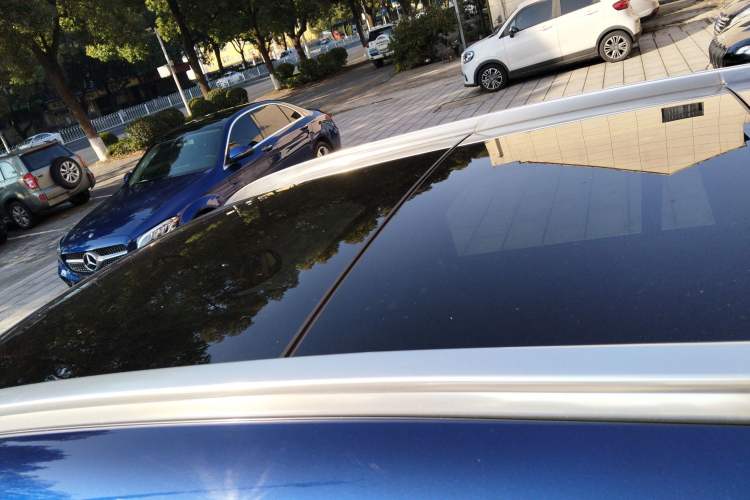 Used Mercedes-Benz GLC 2017 GLC 260 4MATIC Dynamic Edition
