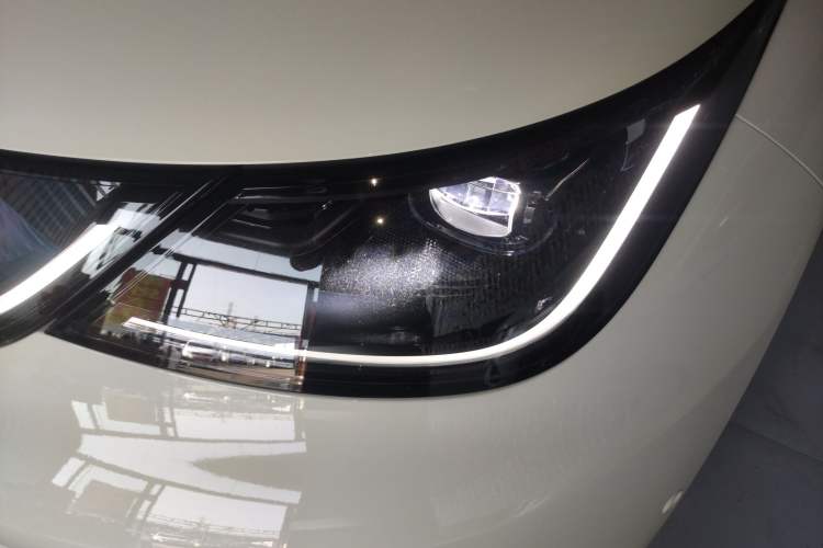 Used BYD Dolphin 2025 Smart Drive Version 420 km Freedom Edition