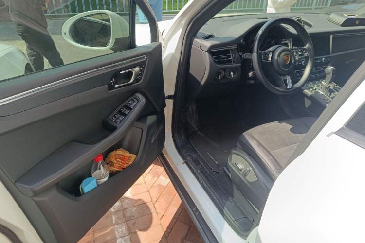 Used Porsche Macan 2021 Macan 2.0T