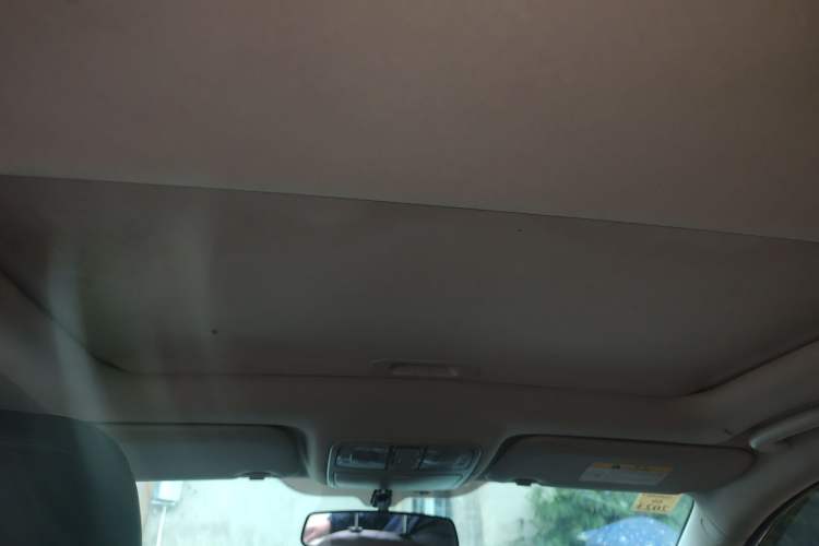 Used CHANGAN Eado 2016 1.6L GDI Automatic JingShang Model Headliner