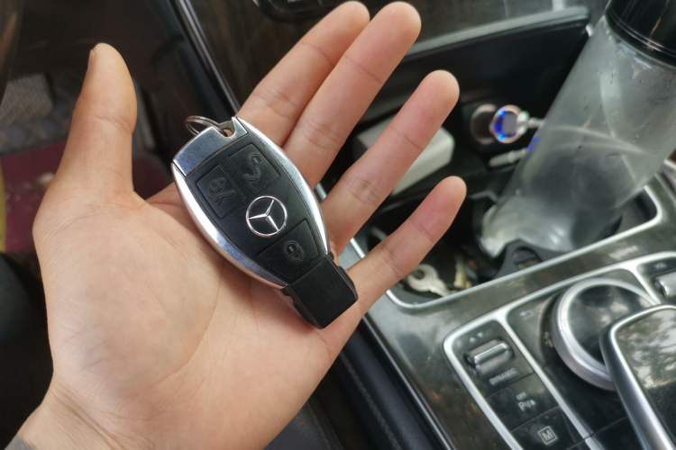 Used Mercedes-Benz GLC 2016 GLC 260 4MATIC Dynamic Edition Vehicle Key