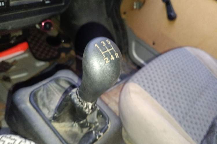 Used Wuling Zhiguang 2013 1.0L Practical Version